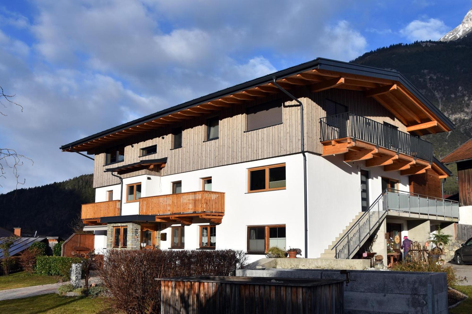 Gaestehaus Koell Roppen