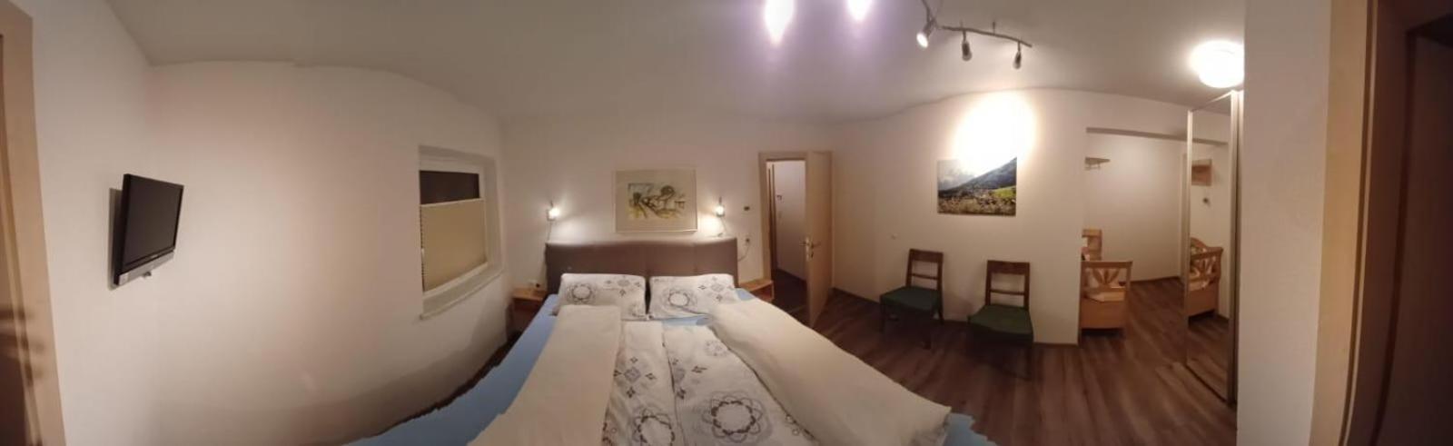 Gaestehaus Koell Appartamento Roppen