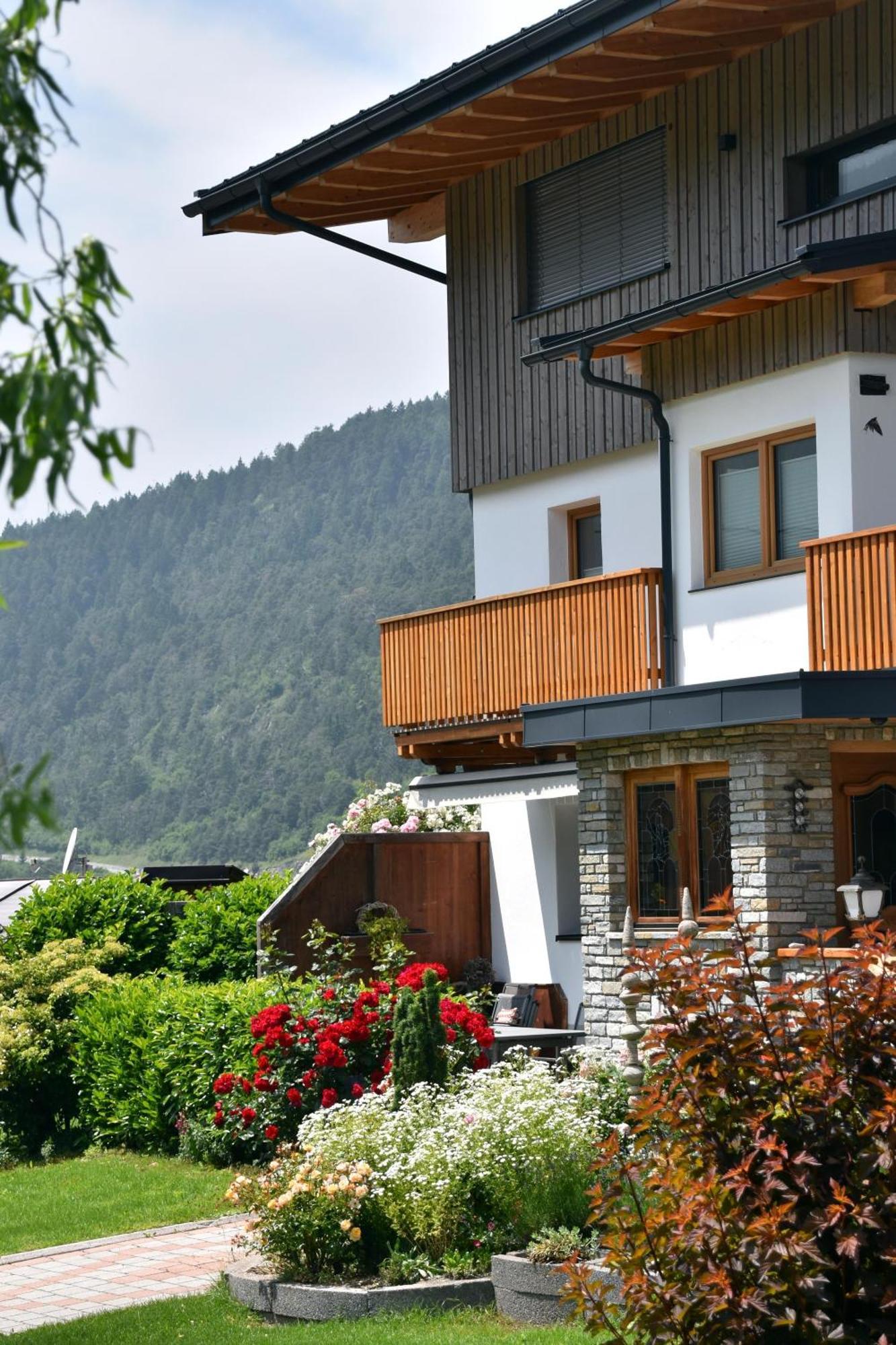 Gaestehaus Koell Appartamento *
